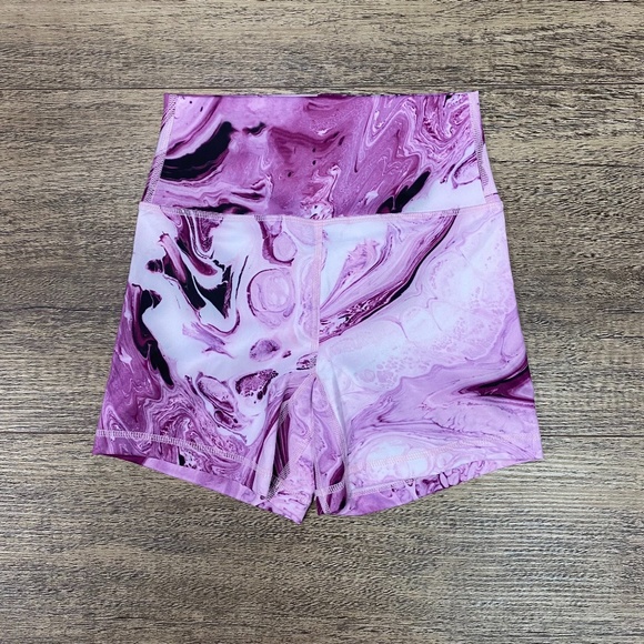 Effortless Classic Shorts- Purple marble size XS - Picture 6 of 6